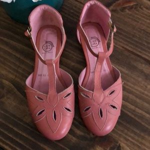 Ladies Livie and Luca Sandals